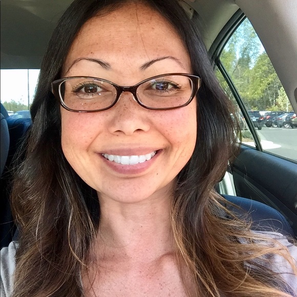 Meet your Posher, Marissa - Picture 1 of 1